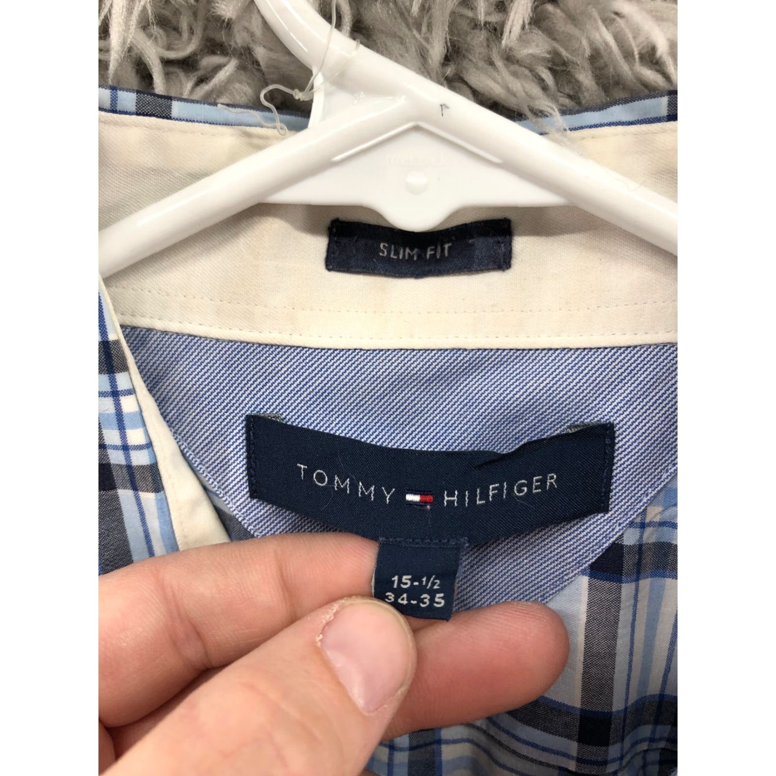 Tommy Hilfiger Tommy Hilfiger Shirt Mens Blue Striped Long Sleeve Button-Up 15.5 34/35 Spread Collar Classic Modern, 90s/Outdoor vibes? Size US L / EU 52-54 / 3 - 7 Thumbnail