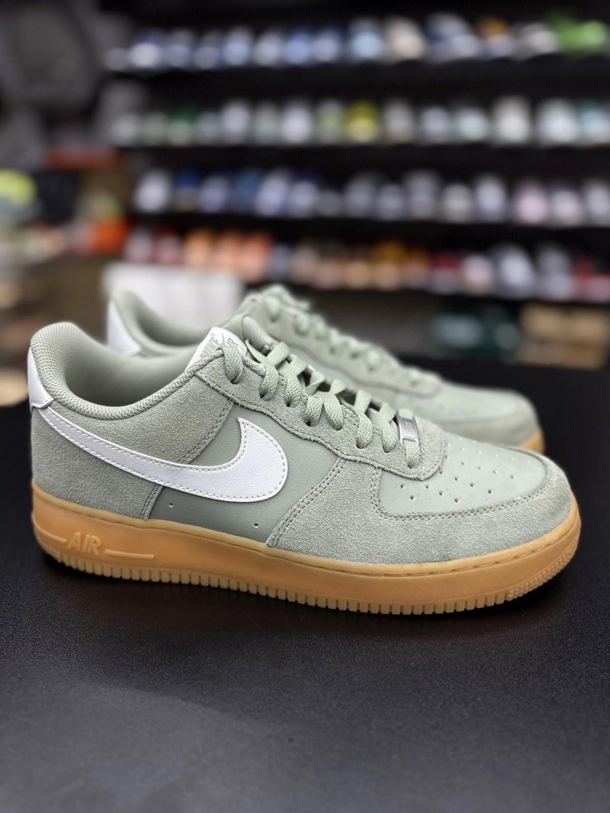 Nike Nike Air Force 1 Low '07 LV8 Jade Horizon FQ8714-300 (11) Size US 11 / EU 44 - 2 Thumbnail