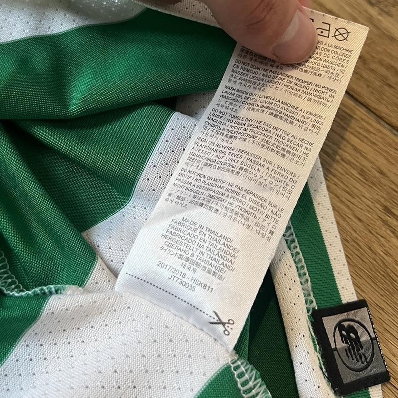 New Balance New Balance Celtic green and white football shirt Size US S / EU 44-46 / 1 - 5 Thumbnail
