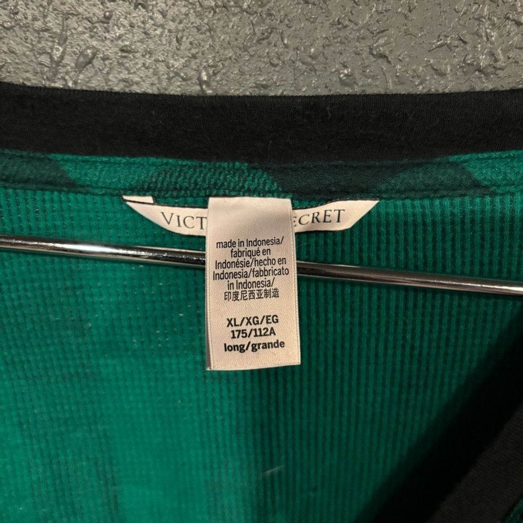 Victoria's Secret Victoria's Secret Green and Black Pajama Onezey Size 31" - 2 Thumbnail