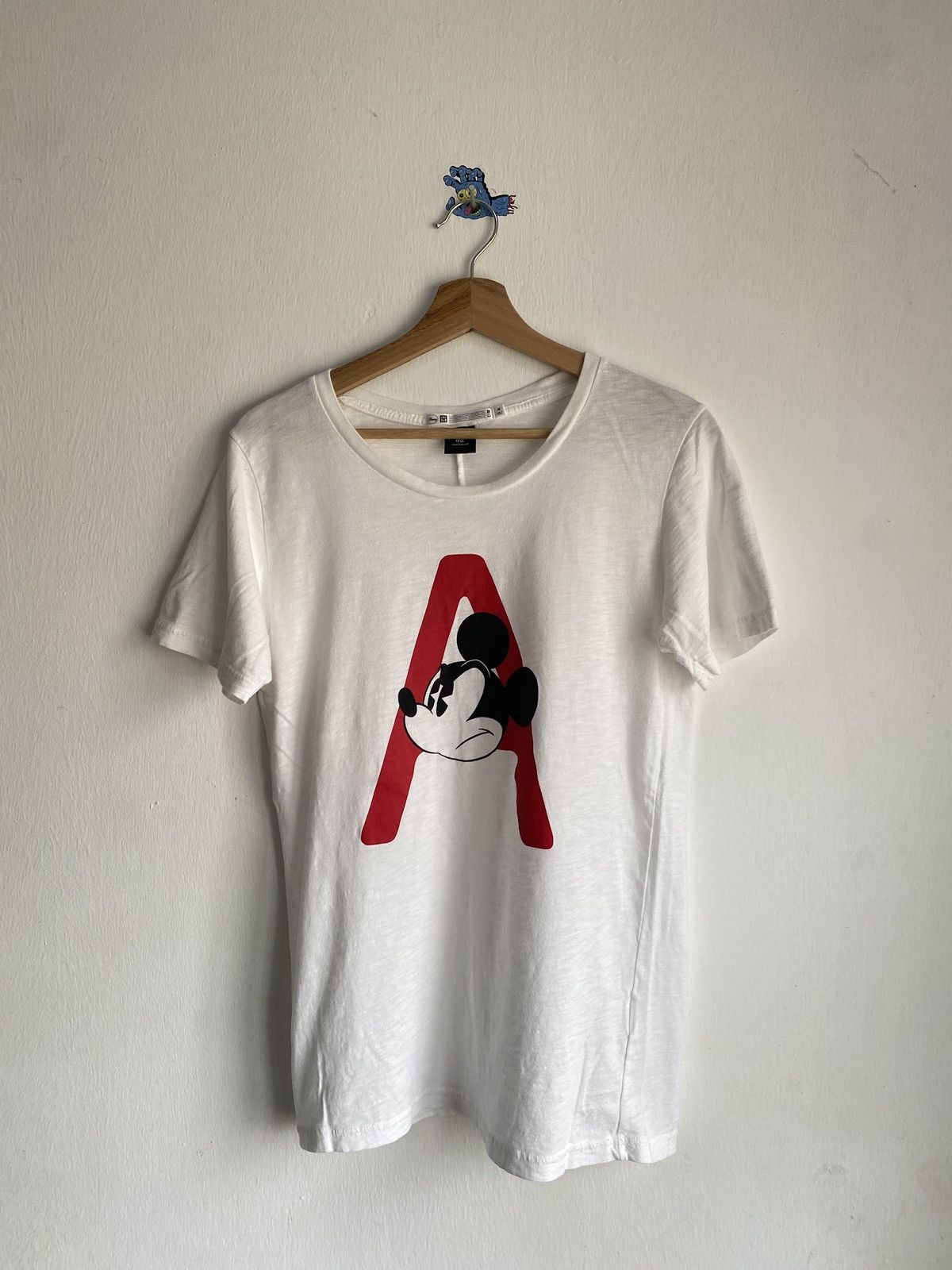 Japanese Brand × Undercover × Uniqlo Uniqlo Undercover Mickey Tee Size US S / EU 44-46 / 1 - 1 Thumbnail