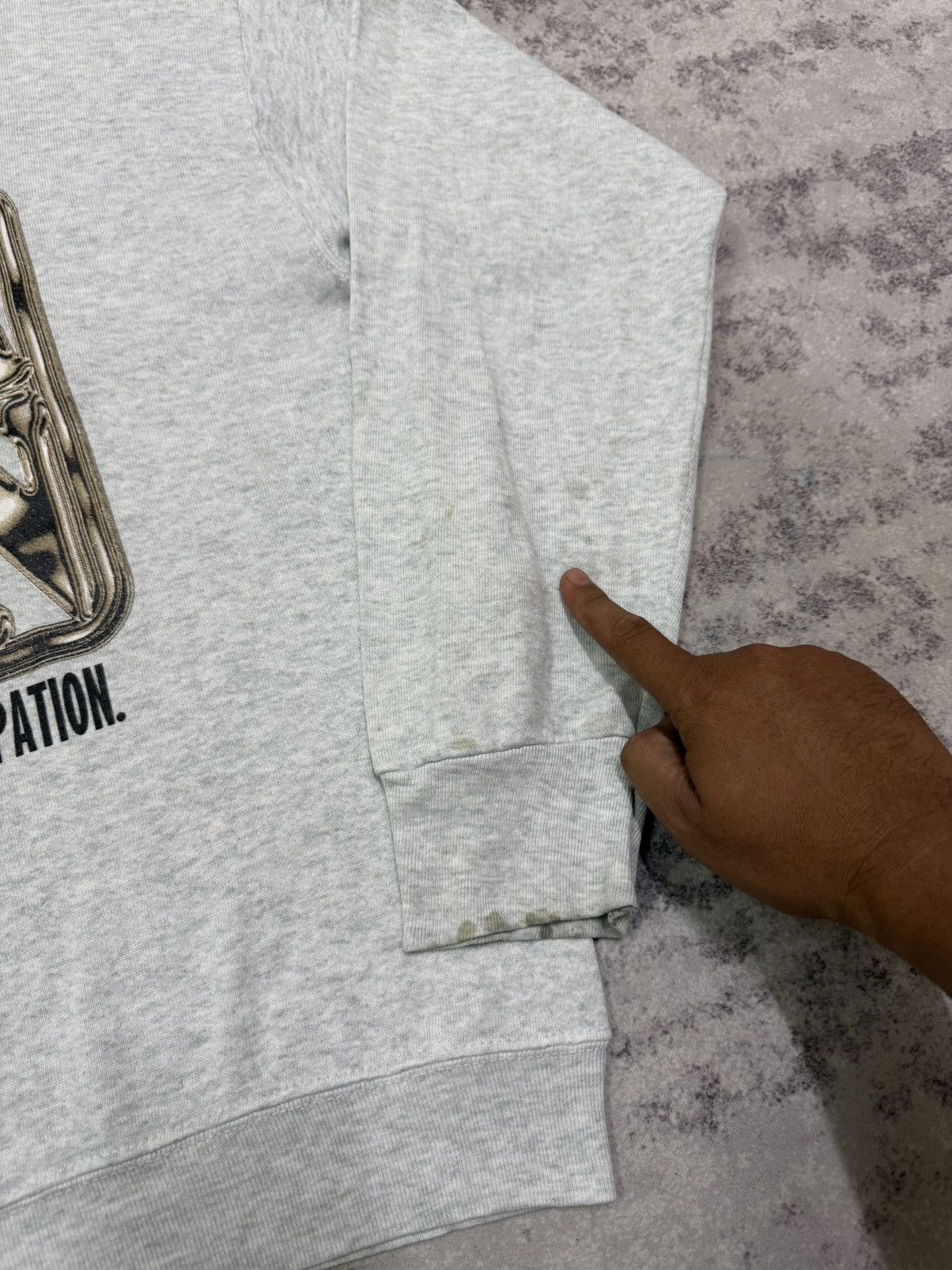 Vintage Vintage 90s Air Born it’s mysterious anticipation Sweatshirt Size US S / EU 44-46 / 1 - 5 Thumbnail