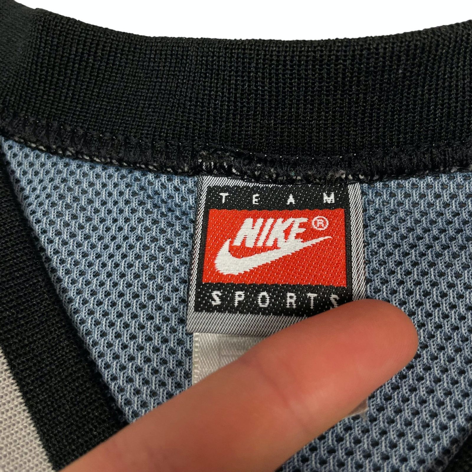 Nike × Vintage Nike Men's Black Georgetown Hoyas 50 Pullover Jersey Large Size US L / EU 52-54 / 3 - 7 Thumbnail