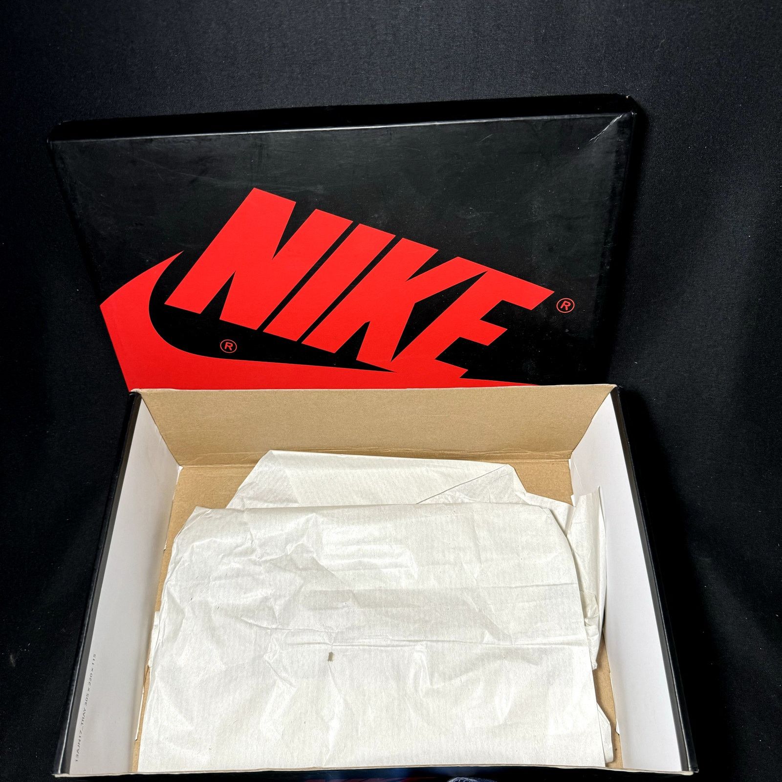 Jordan Brand × Nike Size 9.5 - Nike Air Jordan 1 Retro High OG Obsidian Shoes Size US 9.5 / EU 42-43 - 9 Thumbnail