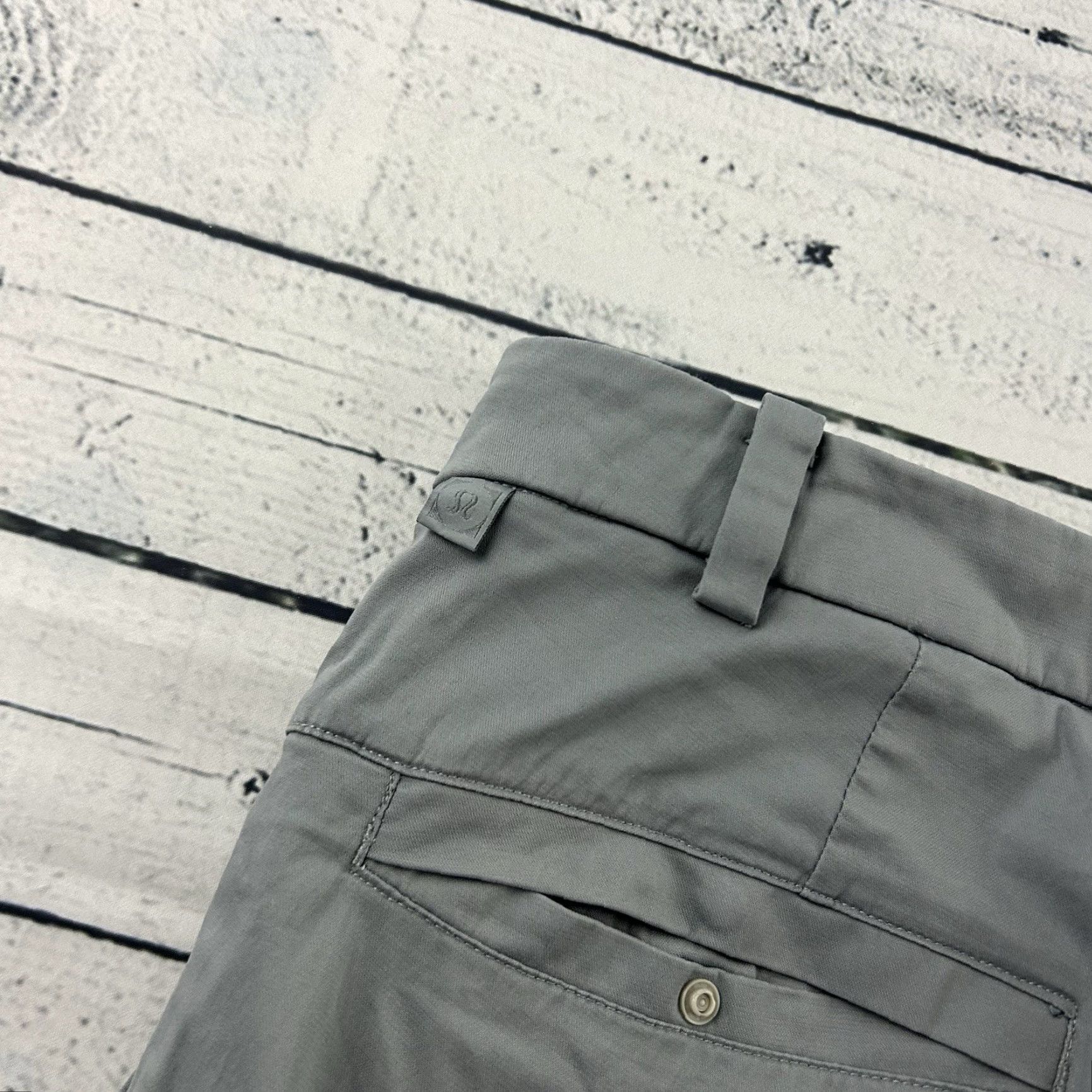 Lululemon Lululemon Commission Pants Men's 31x33 Gray Pants Mens 31 33 Gray Chino Slim? Size US 31 - 2 Thumbnail