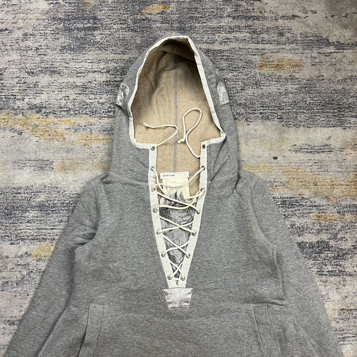 Japanese Brand Sacai luck 2011AW lace up hoodie Size XS / US 0-2 / IT 36-38 - 2 Thumbnail