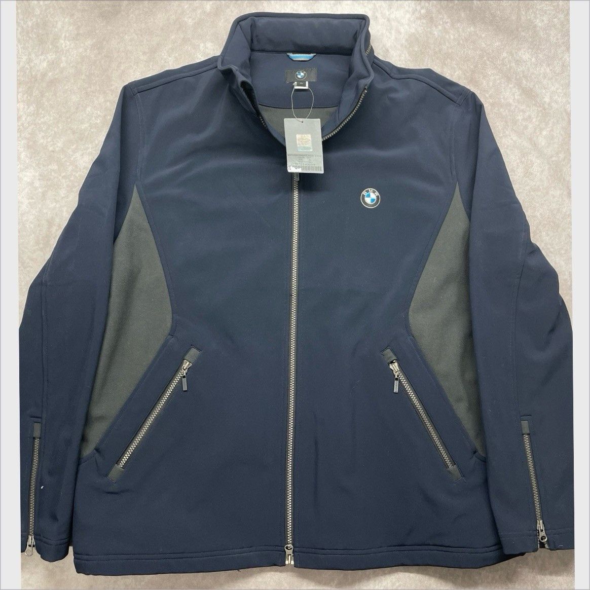 Other BMW LIFESTYLE COLLECTION PERFORMANCE JACKET NAVY BLUE SOFTSH Size US XL / EU 56 / 4 - 1 Thumbnail