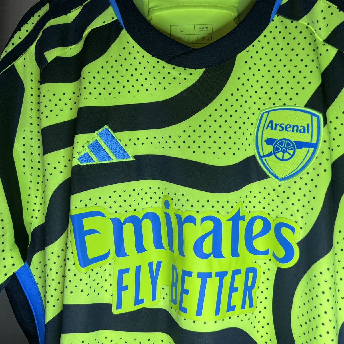 Adidas ADIDAS ARSENAL SOCCER JERSEY - SLIM FIT Size US L / EU 52-54 / 3 - 3 Thumbnail