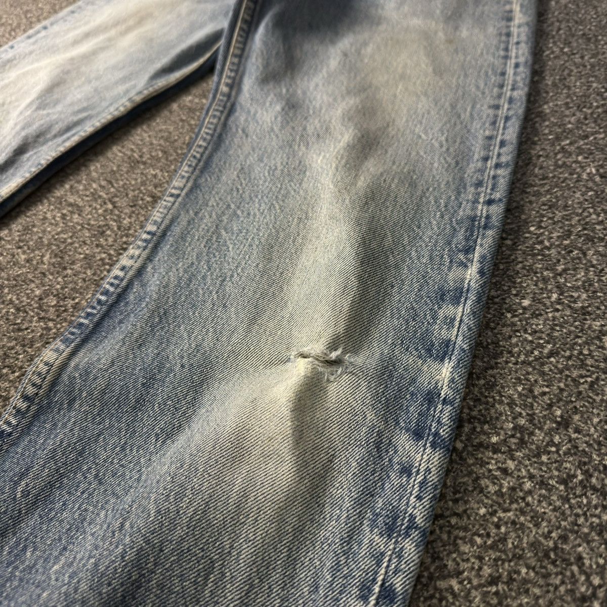 Levi's Vintage Clothing 🇺🇸 Vintage Levis 791-0117 Distressed Aging Wash 70s 80s Denim Size US 28 / EU 44 - 5 Thumbnail