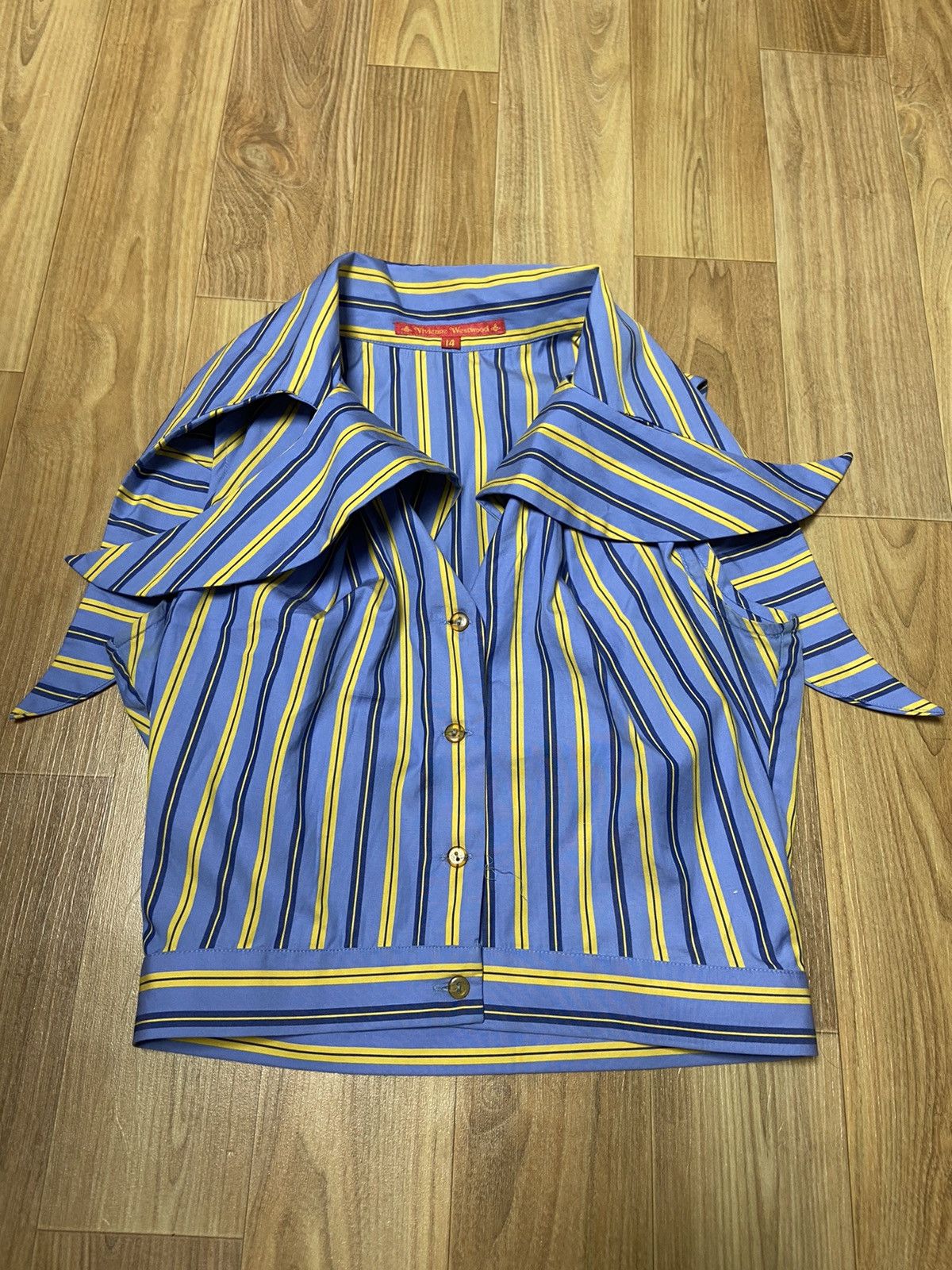 Vivienne Westwood 14 Vivienne Westwood ss93 ribbon collar petal shirt jacket Size L / US 10 / IT 46 - 1 Thumbnail