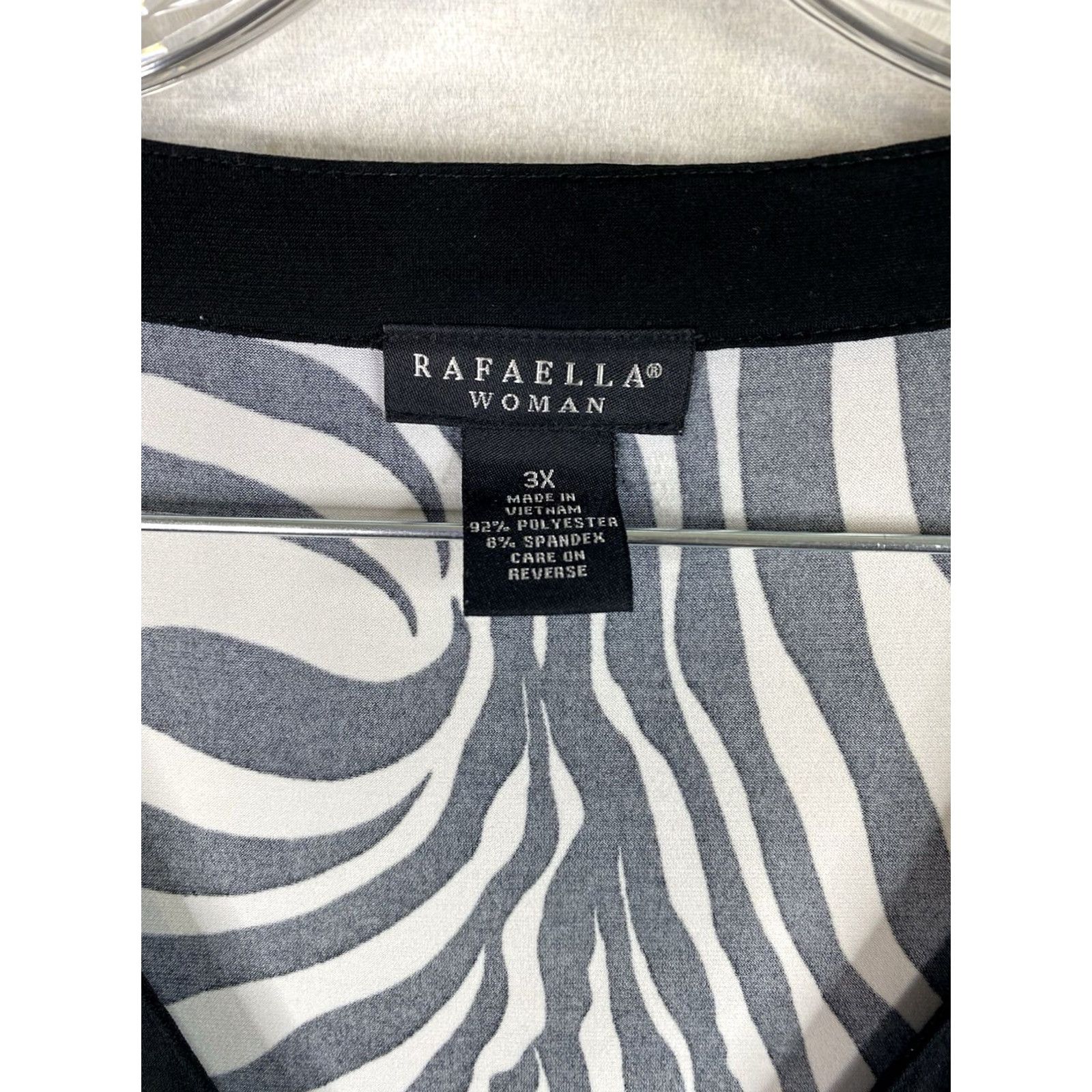 Vintage Rafaella Dress Womens 3X Black White Animal Print V Neck Stretch Jersey Knit Dress Size XXL / US 16-18 / IT 52-54 - 3 Thumbnail