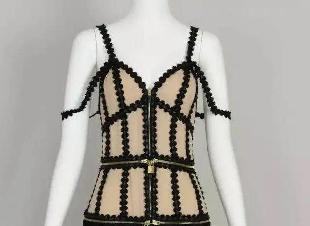 Alexander McQueen Alexander McQueen 2003 Lock Key Transformable Silk Dress 42 Size M / US 6-8 / IT 42-44 - 22 Thumbnail