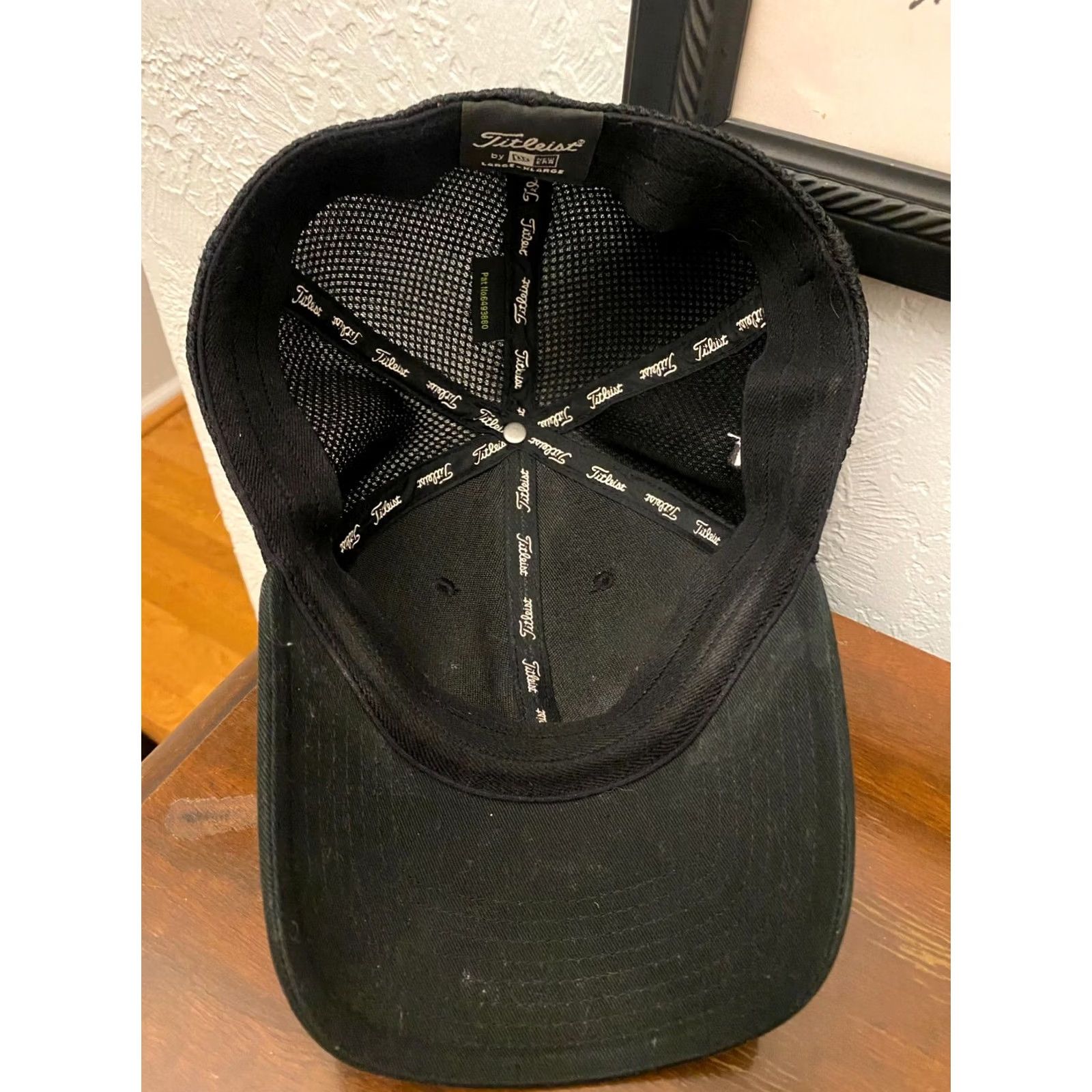New Era Nike Shirt Black Large XL New Era Baseball Cap - Mens Casual Apparel Size ONE SIZE - 4 Thumbnail