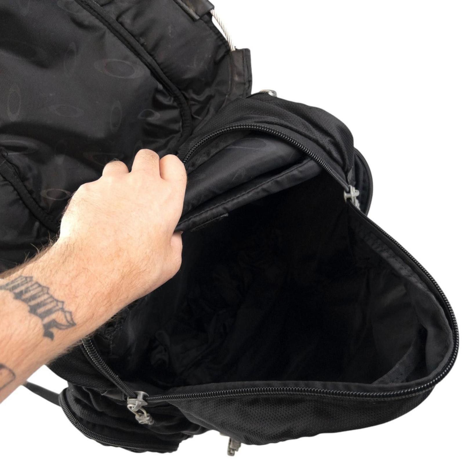 Oakley Vintage Oakley Kitchen Sink Cargo Backpack Size ONE SIZE - 5 Thumbnail