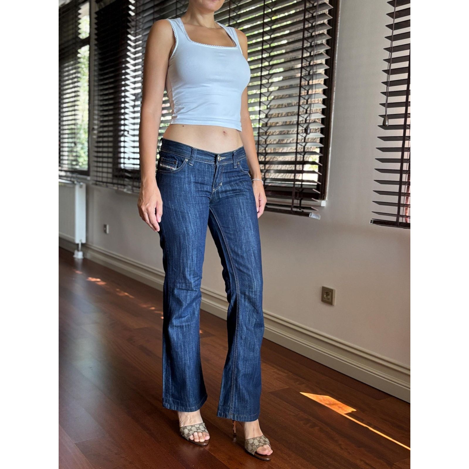 Diesel Vintage Diesel Jeans W28 Italy Dark Wash Straight Raw Hem Size US 28 / EU 44 - 2 Thumbnail