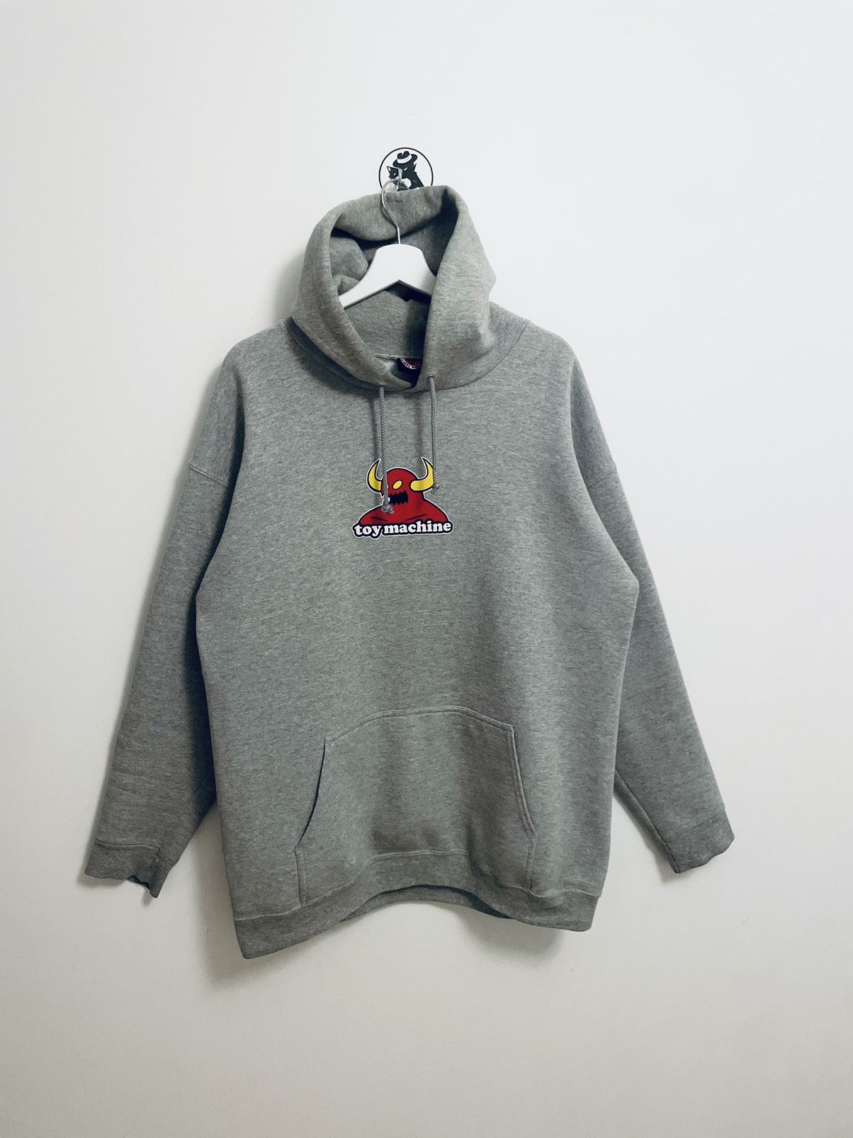Toy Machine Toy Machine Skateboards Vintage Hoodie 90s Tum Yeto Size L Size US L / EU 52-54 / 3 - 2 Thumbnail