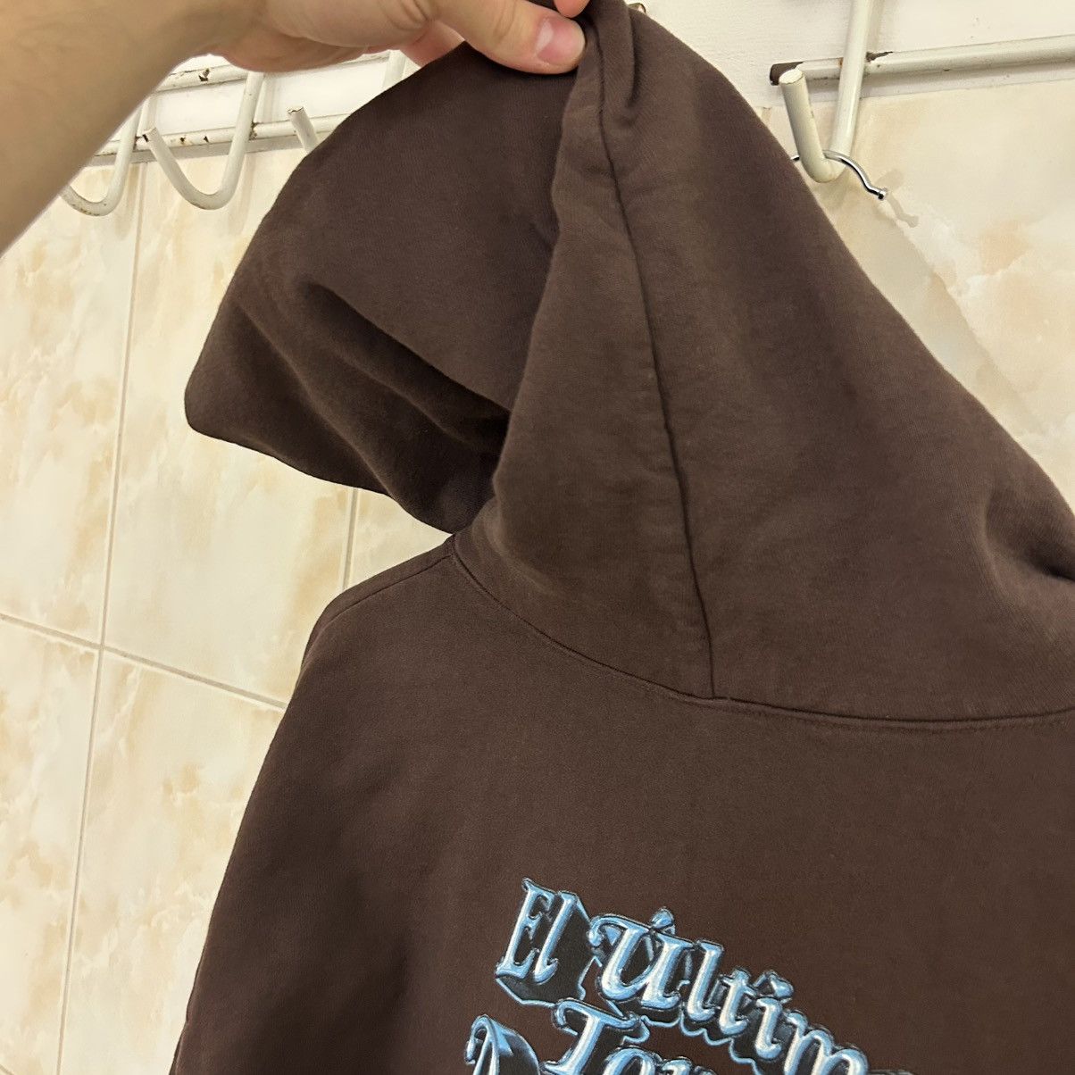 Vintage EL ÚLTIMO TOUR DEL MUNDO 2022 Hoodie Size US XXL / EU 58 / 5 - 16 Thumbnail