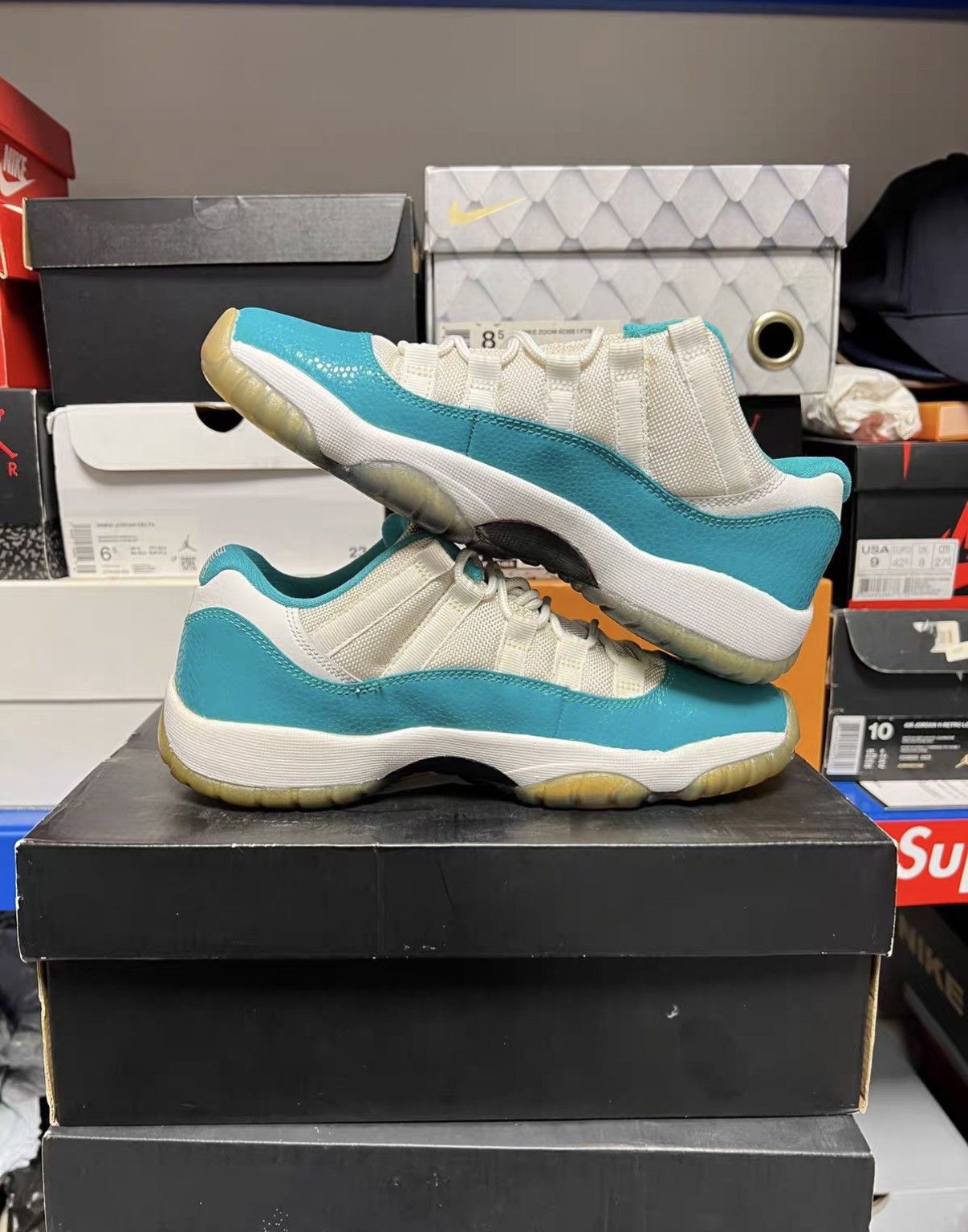 Jordan Brand Air Jordan 11 Low Aqua J42 Size US 7 / IT 37 - 6 Thumbnail