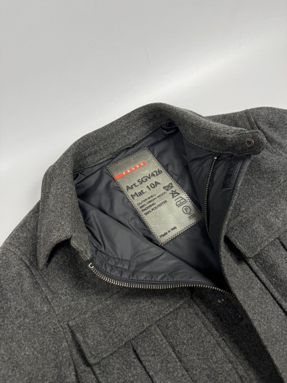Prada Prada trench coat grey iconic model size S men Size US S / EU 44-46 / 1 - 5 Thumbnail