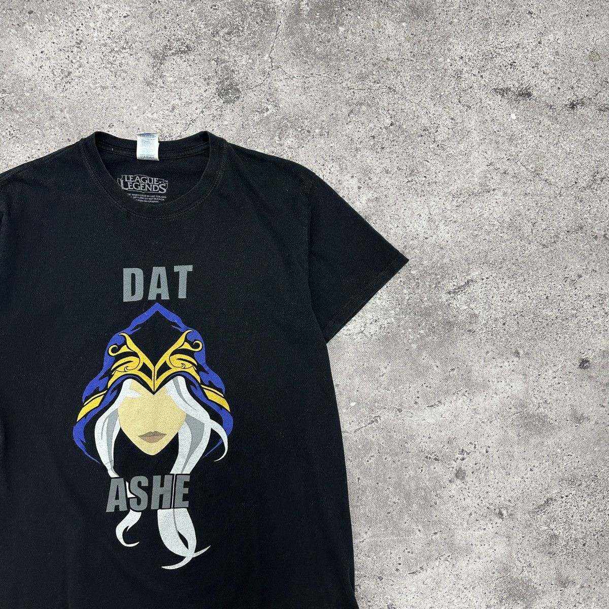 The Game League of Legends Dat Ashe official tee y2k Game Moba LOL Size US M / EU 48-50 / 2 - 2 Thumbnail