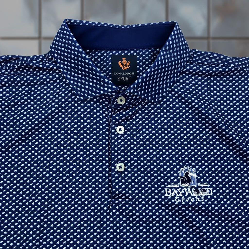 Vintage Donald Ross Sport Polo Shirt Baywood Greens Blue White Elephant Pattern Geometric Animal Print Short Sleeve XL Womens? Size US XL / EU 56 / 4 - 1 Thumbnail
