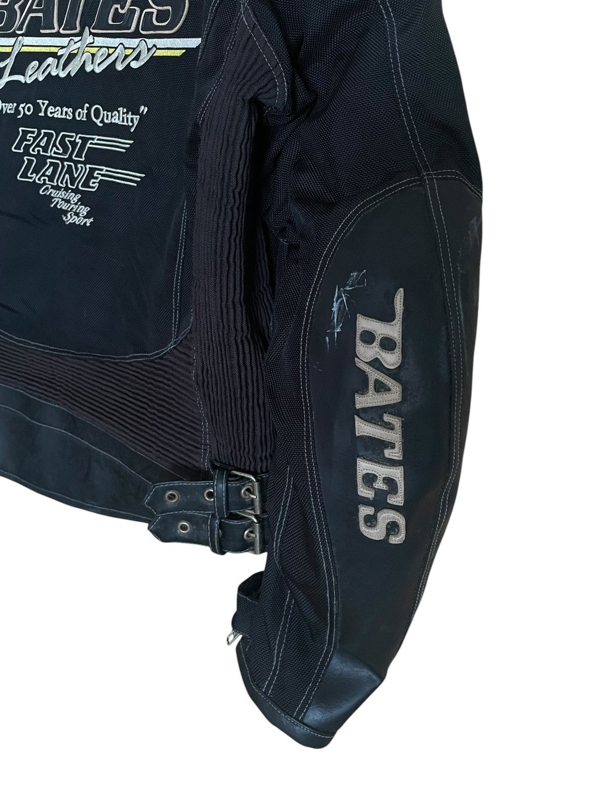 Vintage Vintage Brand Bates Motorcycle Leather Jacket 1990s Size US L / EU 52-54 / 3 - 7 Thumbnail