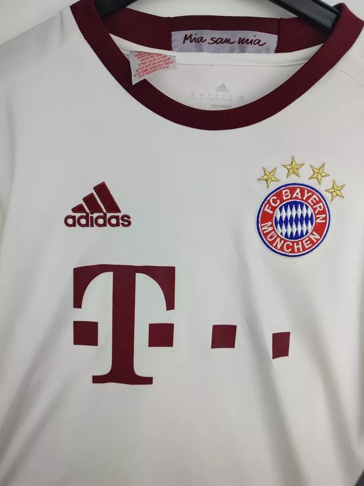 Adidas 2016-17 FC Bayern Munich third #17 Boateng FOOTBALL Kit Size US XL / EU 56 / 4 - 11 Thumbnail