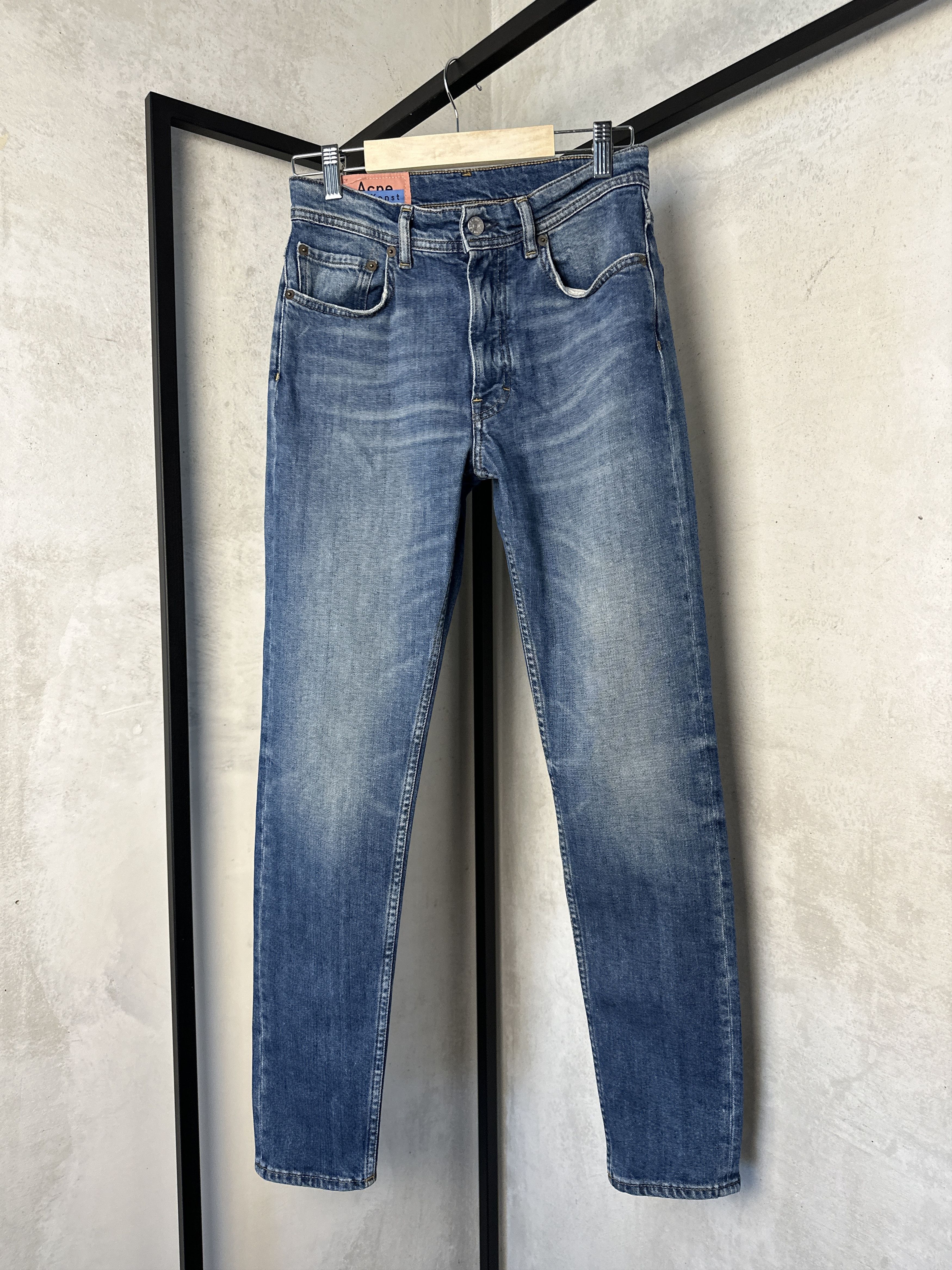 Acne Studios Acne Studions Melk Mid Blue AW18 Jeans Size 26" / US 2 / IT 38 - 1 Thumbnail