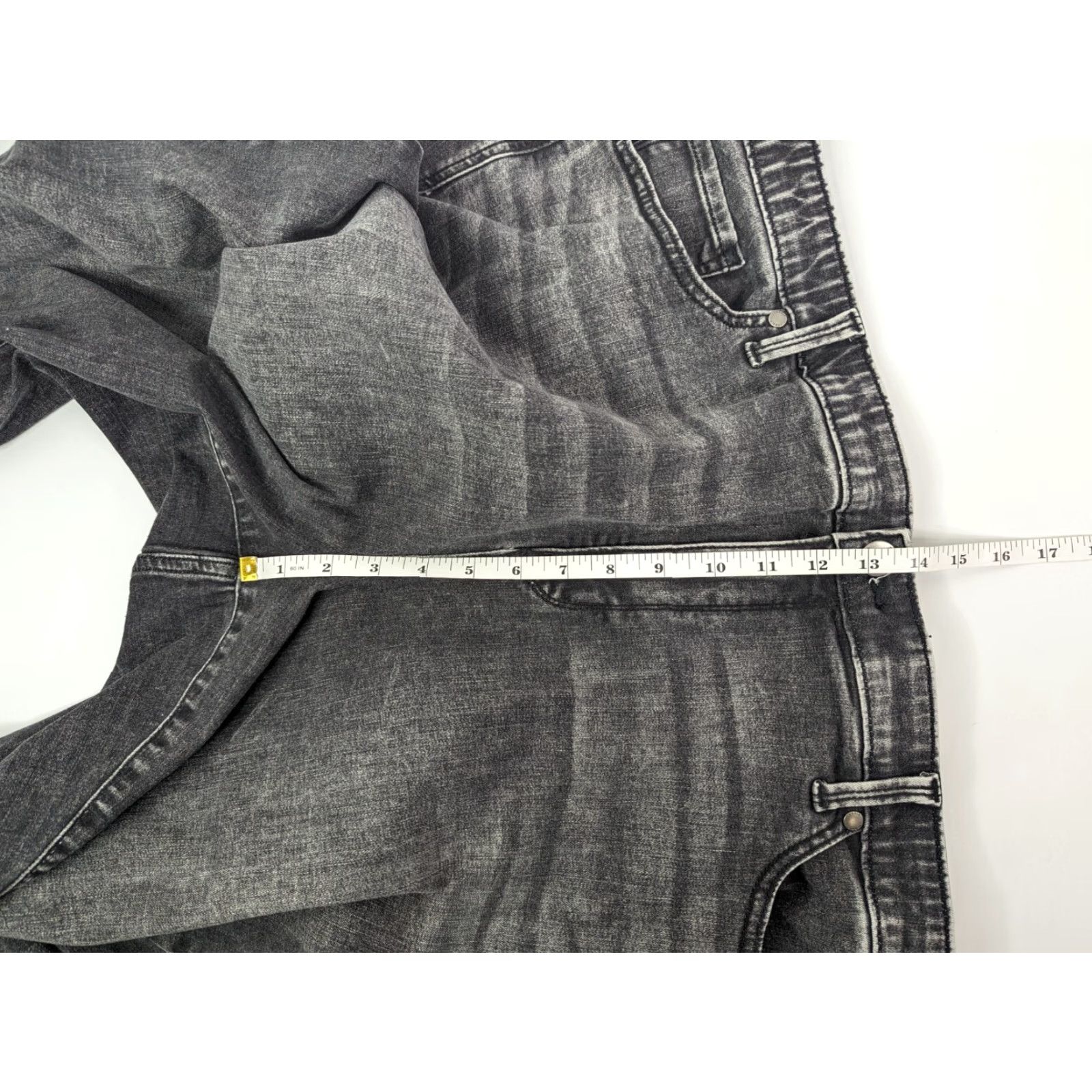 Torrid Torrid Gray Jeans Skinny Woman’s Size 26R Elastic Waistband Zip Closure 26 Gray Torrid Skinny Jeans Womens Plus Size 26R Size 26" / US 2 / IT 38 - 7 Thumbnail