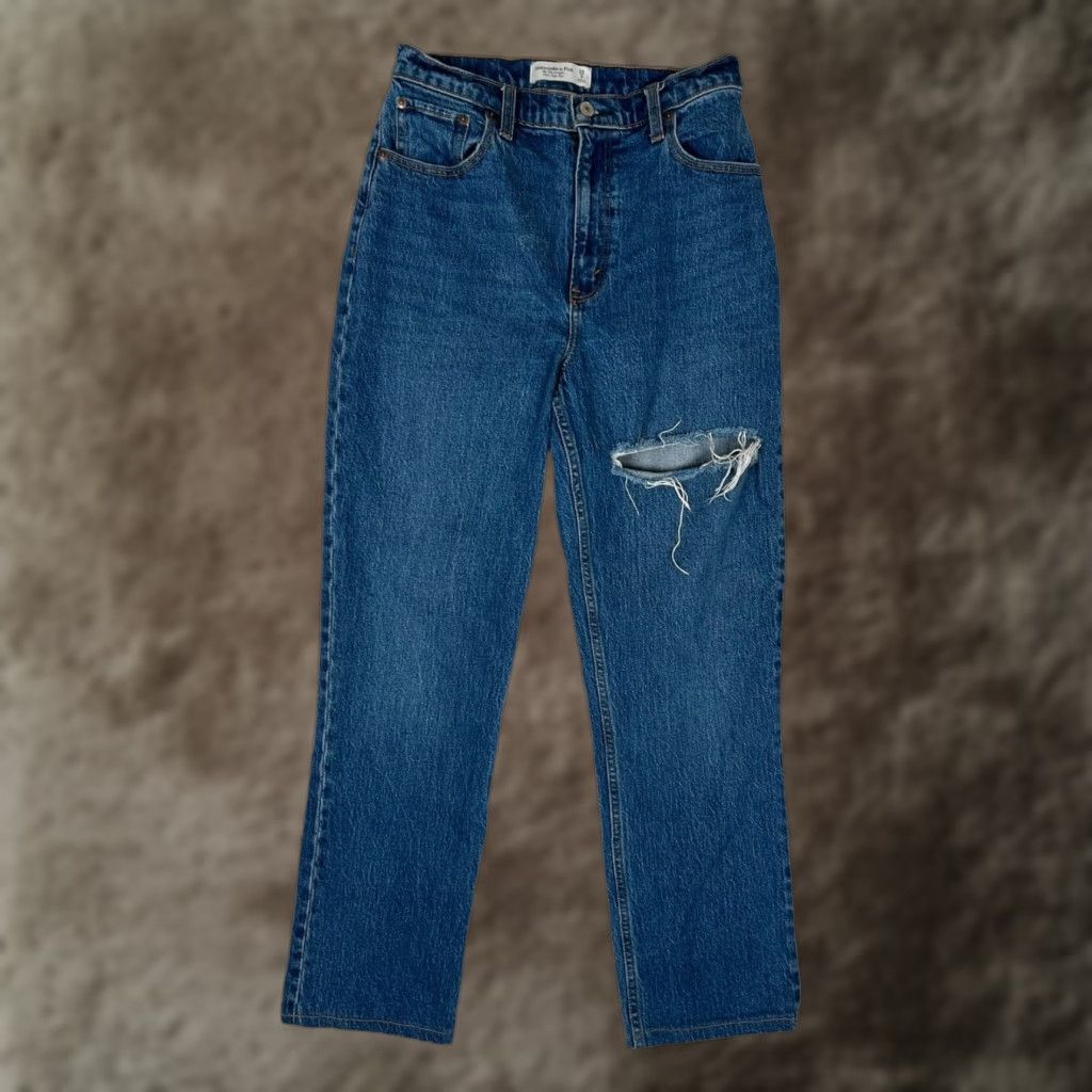 Abercrombie & Fitch Abercrombie & Fitch Jeans Women's 8 Regular 29 Blue 90s Straight High Rise Jeans Size 30" / US 8 / IT 44 - 1 Thumbnail