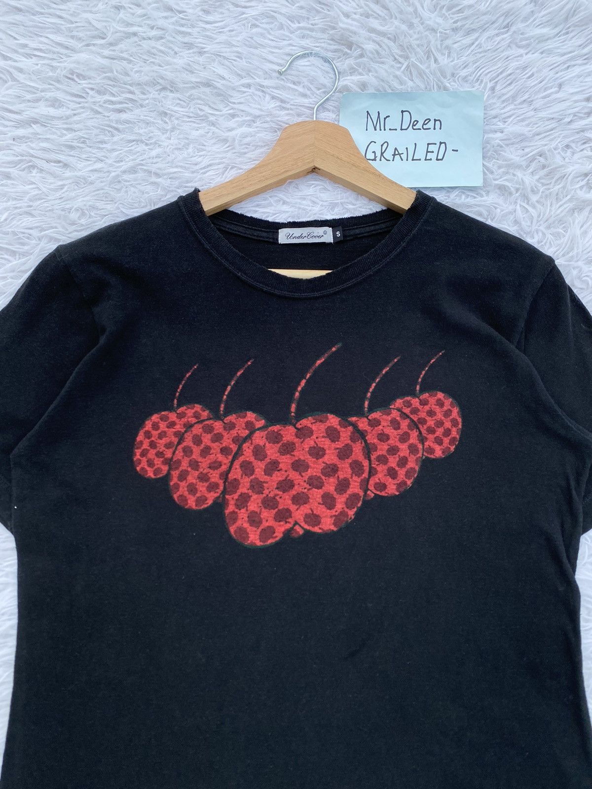 Undercover Rare Undercover Red Apples Tshirt Size US S / EU 44-46 / 1 - 1 Thumbnail
