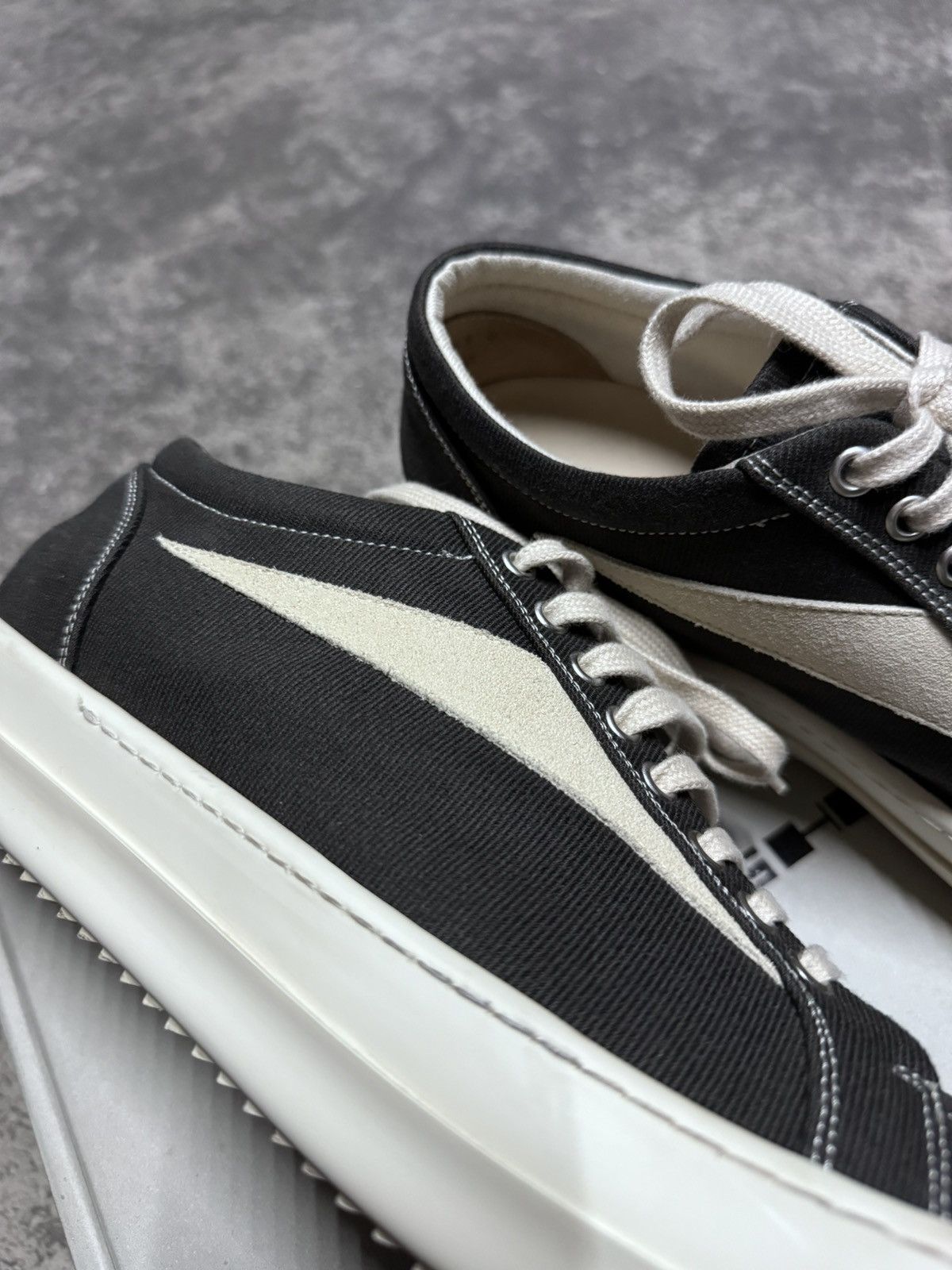 Rick Owens × Rick Owens Drkshdw Rick Owens Vintage Vans EDFU 2023 Size US 12 / EU 45 - 6 Thumbnail