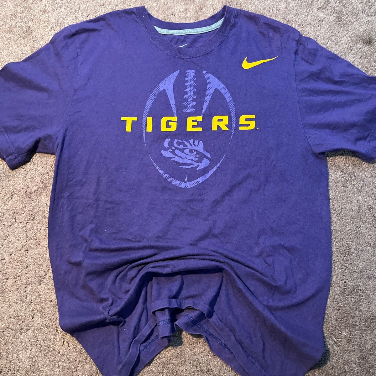 Nike Nike LSU Tigers College Football Tee Size Large Size US L / EU 52-54 / 3 - 1 Thumbnail