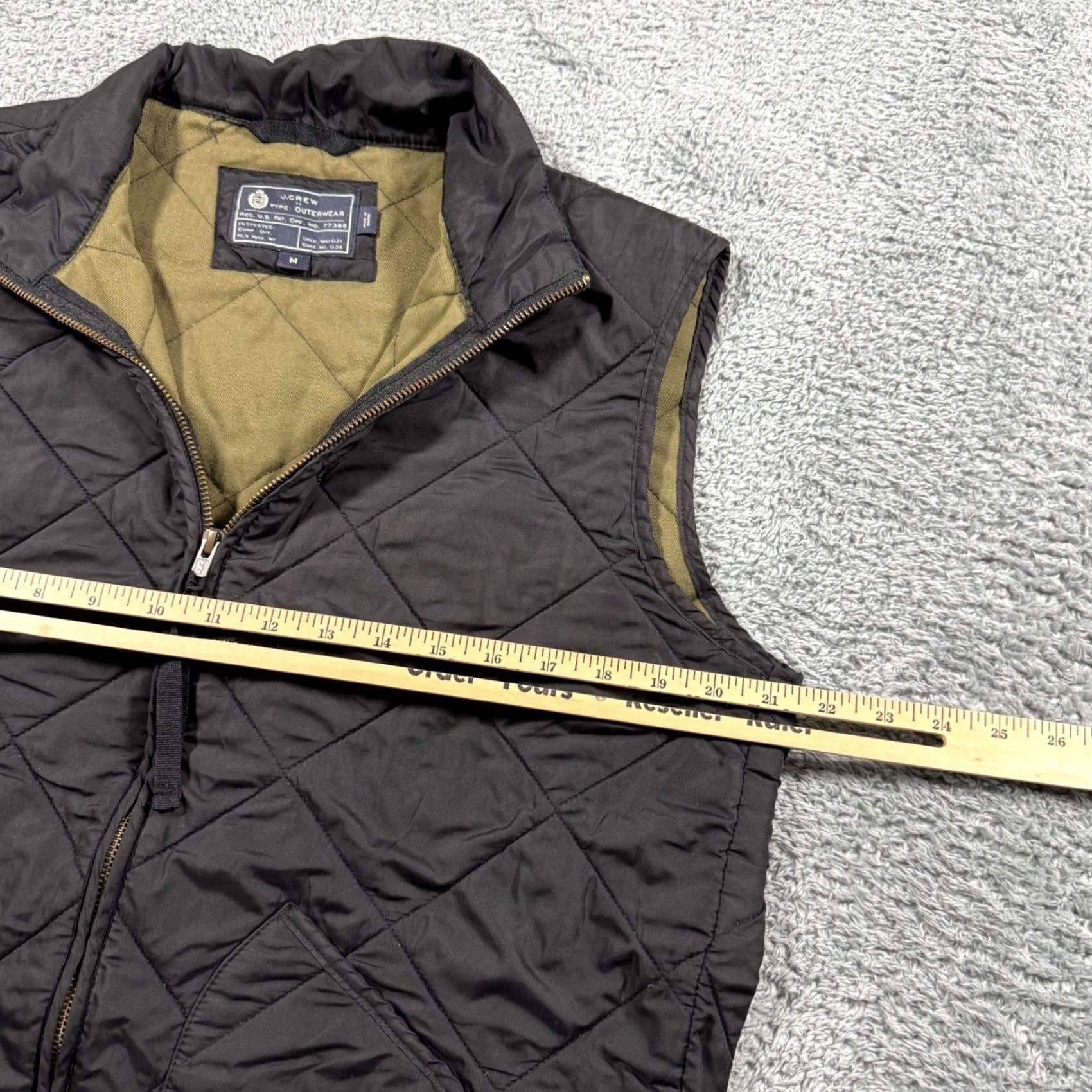 J.Crew J.Crew Sussex Quilted Vest Black Olive Green Lining Size M Full Zip Size US M / EU 48-50 / 2 - 5 Thumbnail