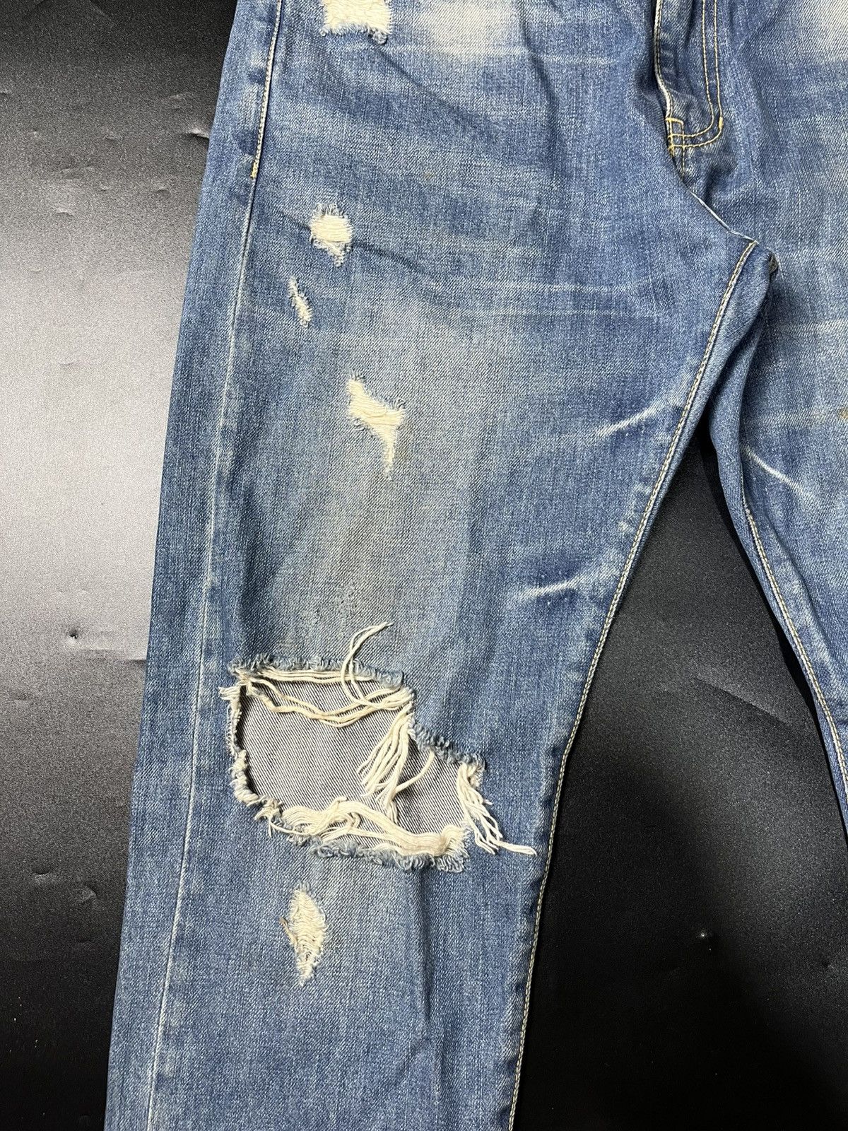 Hysteric Glamour × If Six Was Nine × Japanese Brand Farmer’s market selvage Distressed jeans Size US 31 - 4 Thumbnail