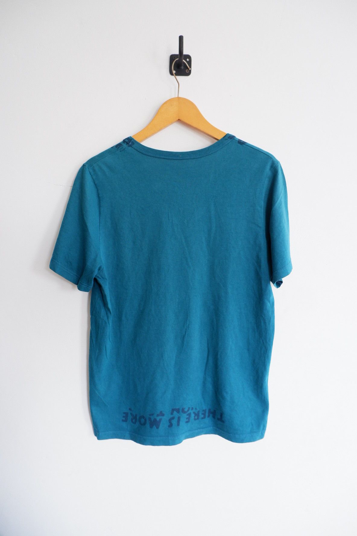 Maison Margiela Maison Margiela Aids Awareness V neck Tshirts Green Size US M / EU 48-50 / 2 - 2 Thumbnail