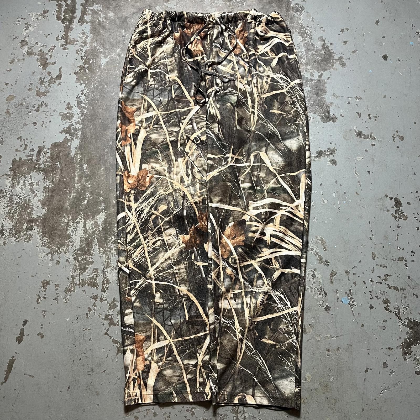 Realtree × Vintage Vintage 90s Y2K Realtree Advantage Camo Grunge Sweatpants Size US 32 / EU 48 - 1 Thumbnail