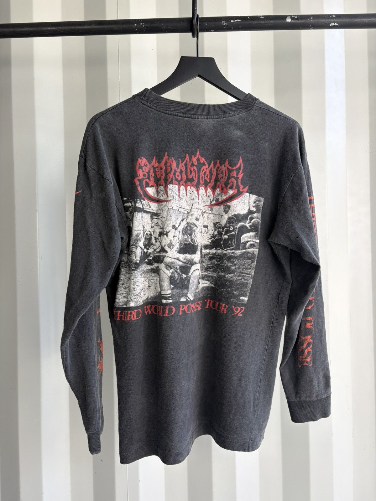 Band Tees Vintage Sepultura Shirt Thrashed Faded Distressed GRUNGE Size US L / EU 52-54 / 3 - 3 Thumbnail