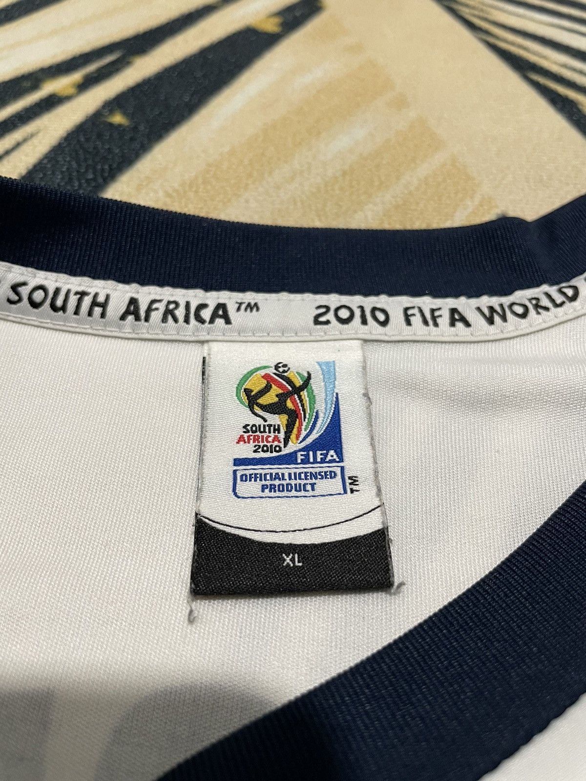Vintage Team USA 2010 FIFA World Cup SouthAfrica White Shirt Jersey Size US XL / EU 56 / 4 - 6 Thumbnail