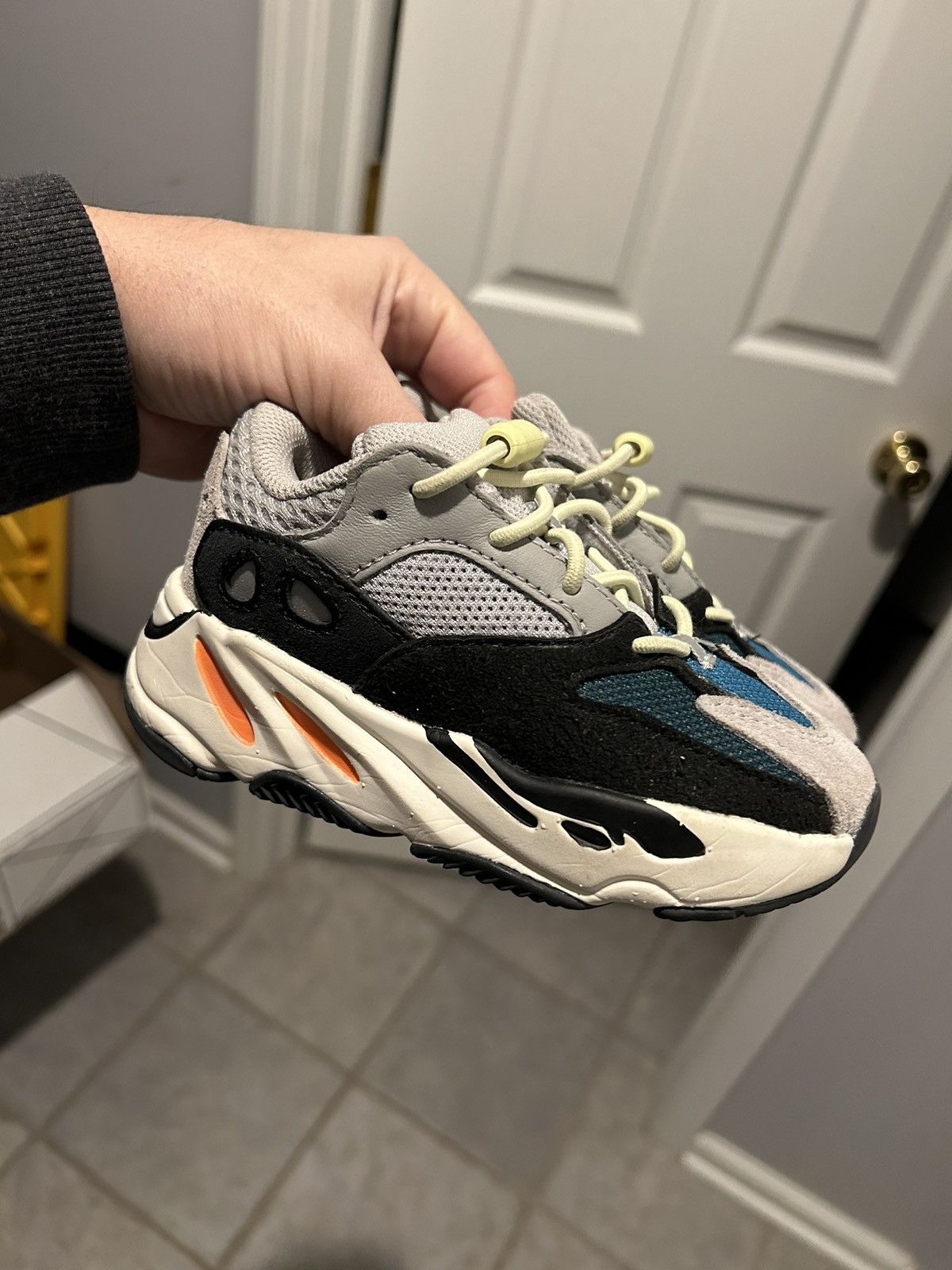 Adidas × Yeezy Yeezy Waverunner kids Size US 8 / EU 41 - 1 Thumbnail