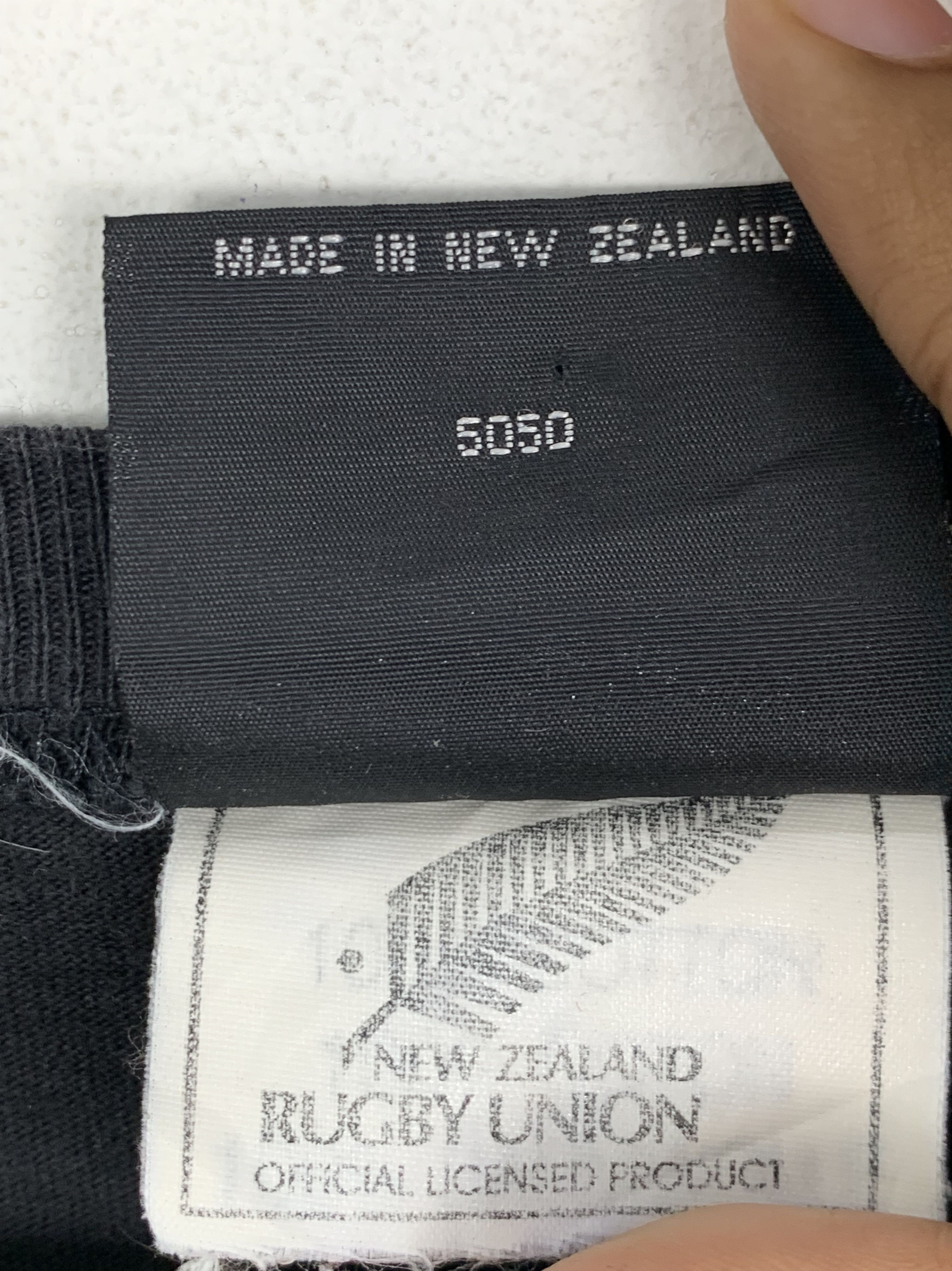 Canterbury of New Zealand Vintage Canterbury New Zealand All Black T Shirt TA0298 Size US XL / EU 56 / 4 - 8 Thumbnail