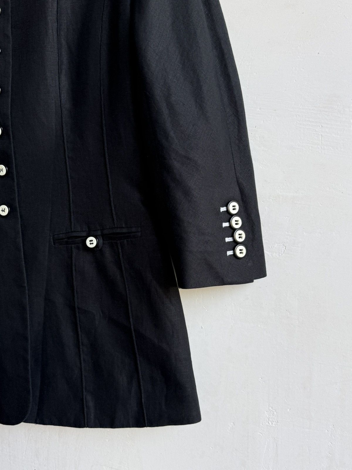 Fendi Vintage Fendi Black Buttons up linen blazer Size M / US 6-8 / IT 42-44 - 4 Thumbnail