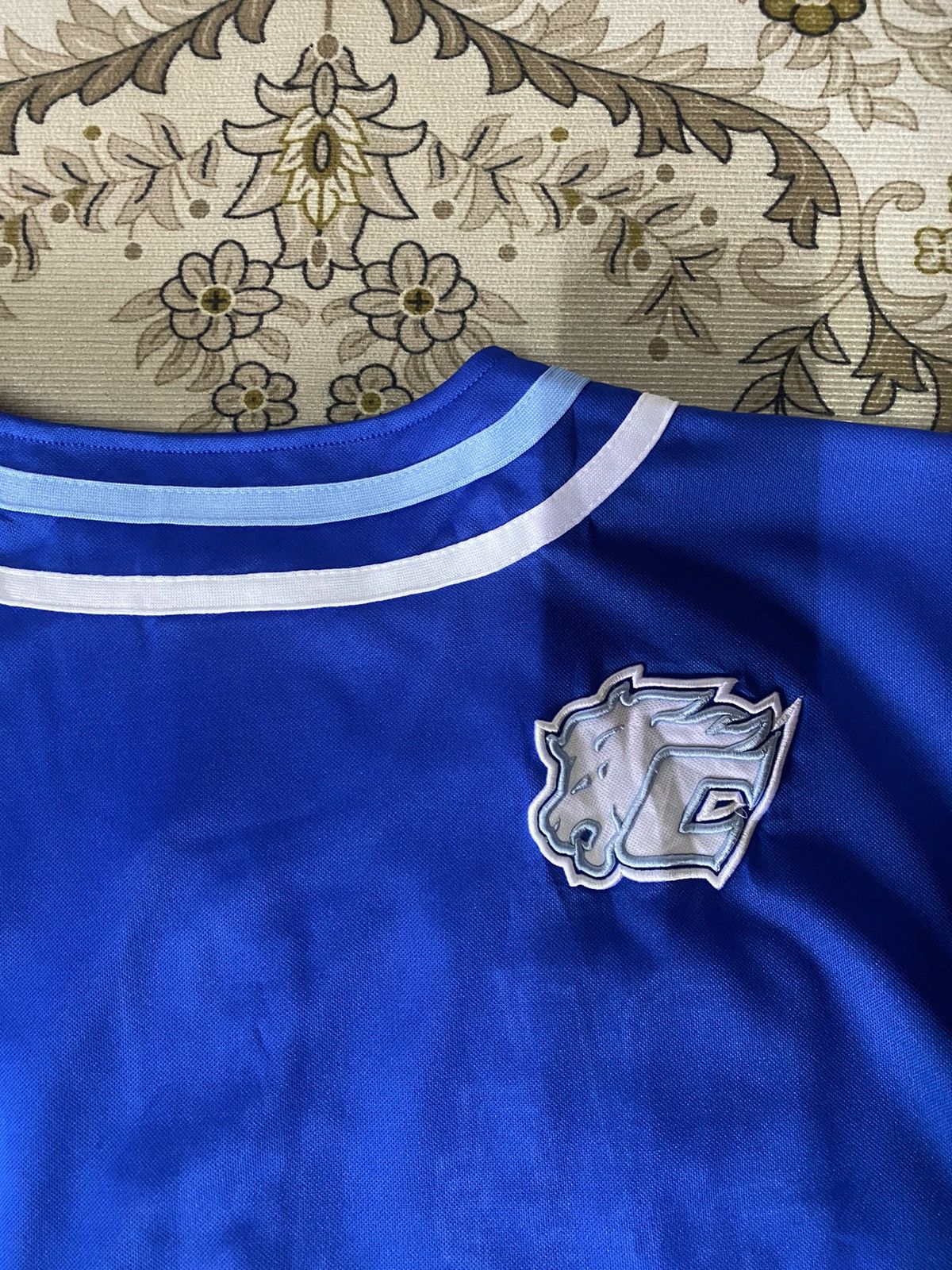 Clench 🔥RARE🔥🔥Vintage Clench Undefeated Jersey Size US XL / EU 56 / 4 - 7 Thumbnail