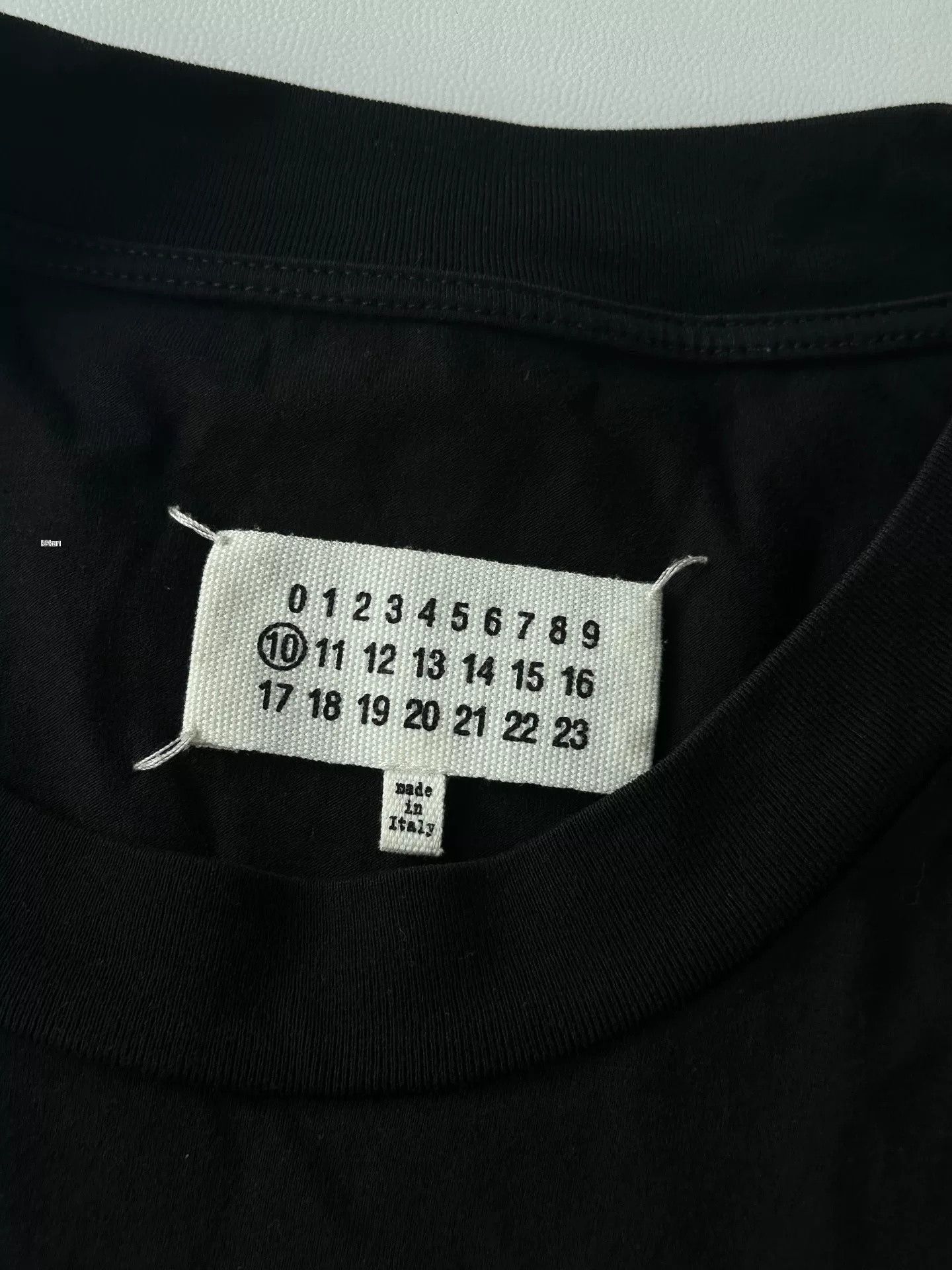 Maison Margiela Maison Margiela Black Hollow Short Sleeve Size US S / EU 44-46 / 1 - 3 Thumbnail
