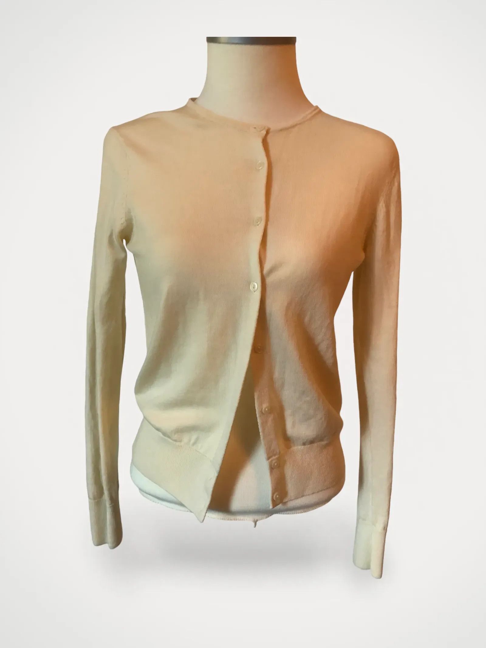 Uniqlo Uniqlo Cardigan Size XS / US 0-2 / IT 36-38 - 1 Thumbnail