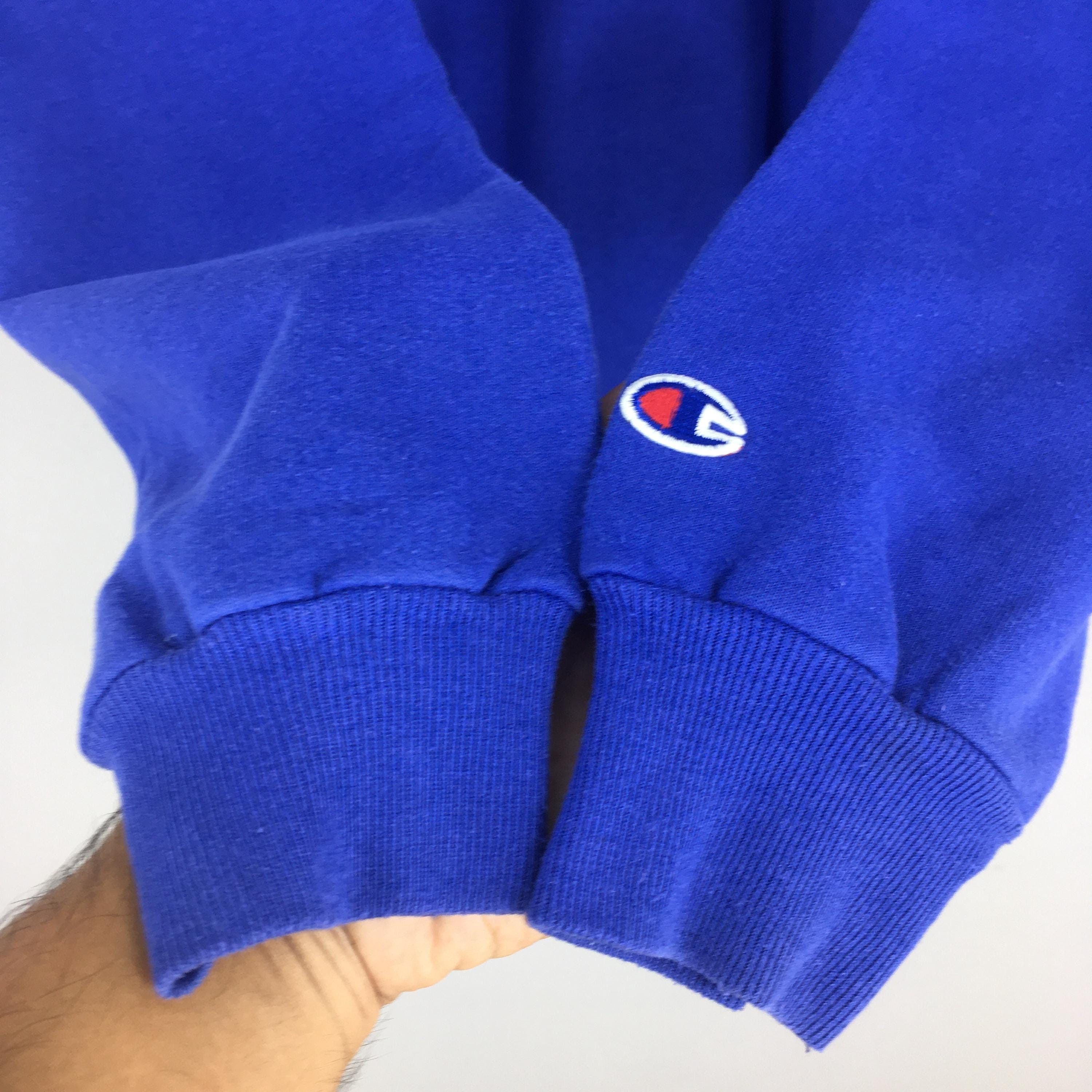 Champion Vintage 90s Champion Sportswear Blue Sweatshirt Large Size US L / EU 52-54 / 3 - 4 Thumbnail