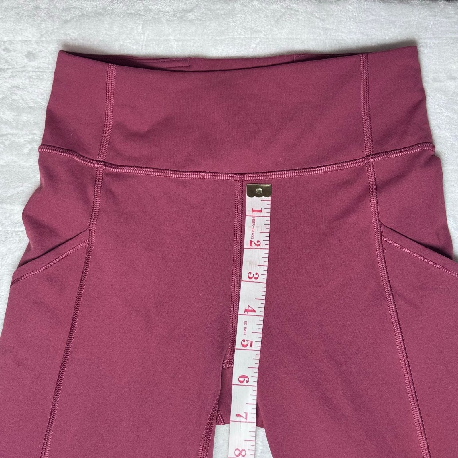 Lululemon Lululemon Invigorate Pocket Mid Rise Crop Leggings Size 4 Size 27" / US 4 / IT 40 - 6 Thumbnail