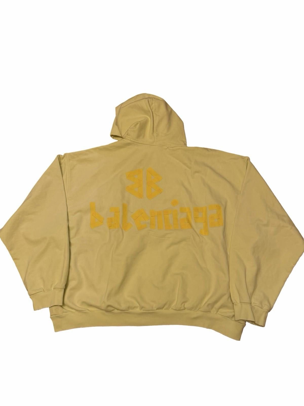 Balenciaga Balenciaga Tape Logo Hoodie Yellow XL New w/ Tags Size US XL / EU 56 / 4 - 6 Thumbnail