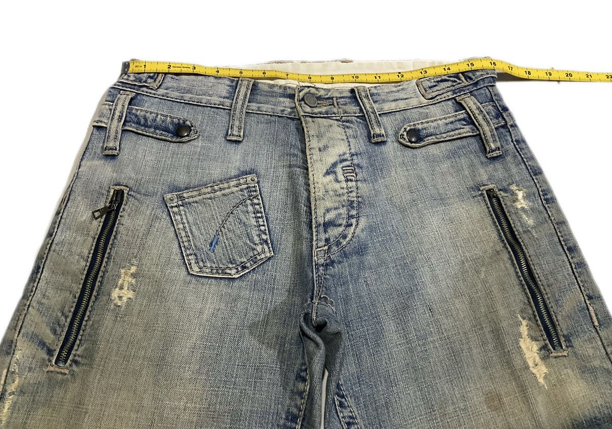 Japanese Brand × Neil Barrett 🔥Archived Neil Barret Distressed Denim Zipper Multi Pockets Size US 32 / EU 48 - 16 Thumbnail