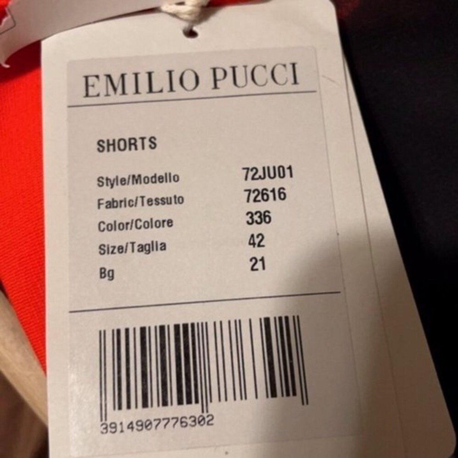 Emilio Pucci Emilio Pucci Bermuda shorts Melon colored size 8 Size 28" / US 6 / IT 42 - 2 Thumbnail